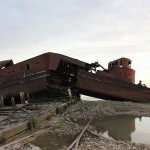 Dredge with its back broken at the Port Nelson terminal